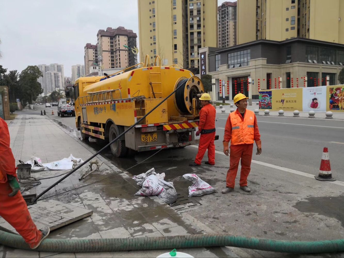 覃塘排污管道清淤-管道清洗