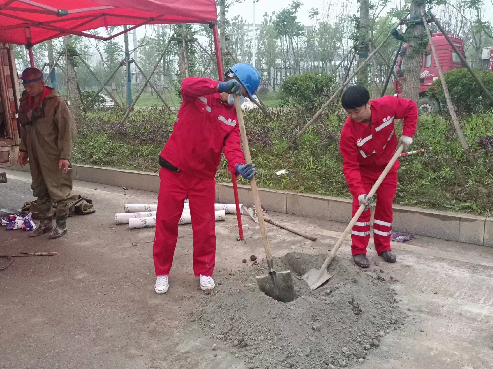 覃塘管道疏通哪家好】及时进行市政管道清淤